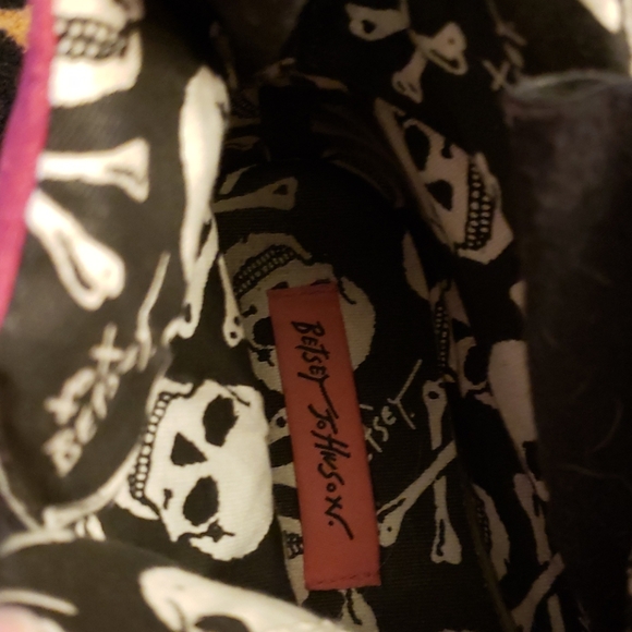 NWOT Betsey Johnson Nixxie high top sneakers - Picture 5 of 5